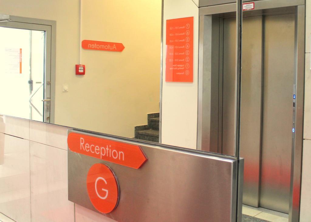 Easyhotel Frankfurt City Center Frankfurt am Main Eksteriør bilde