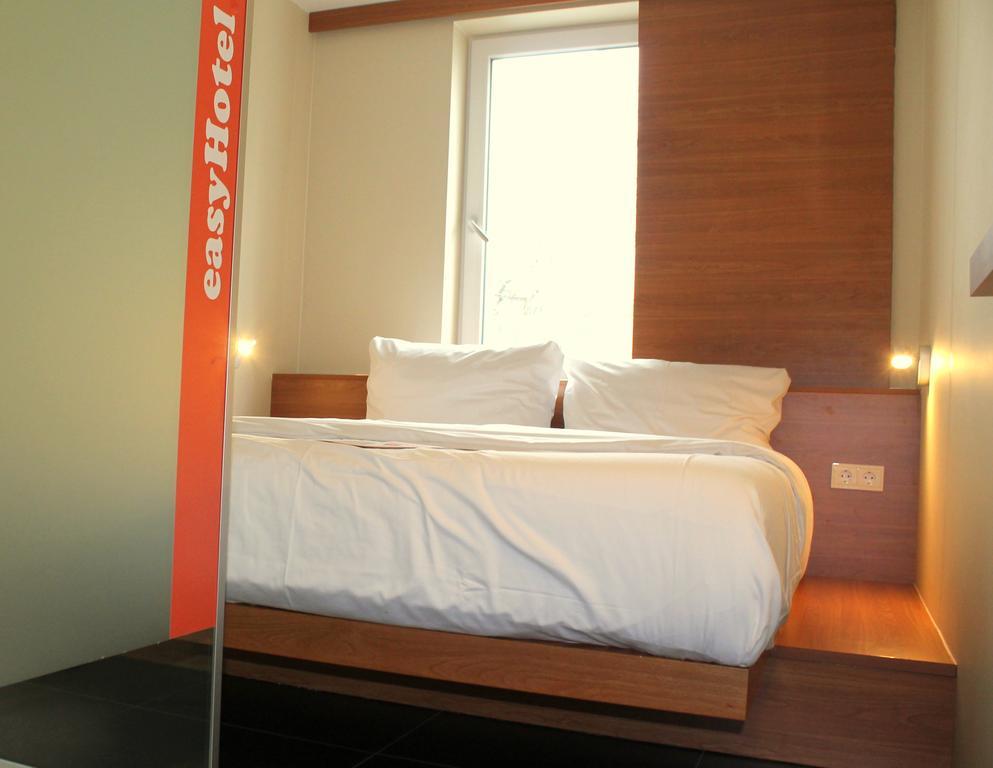 Easyhotel Frankfurt City Center Frankfurt am Main Rom bilde